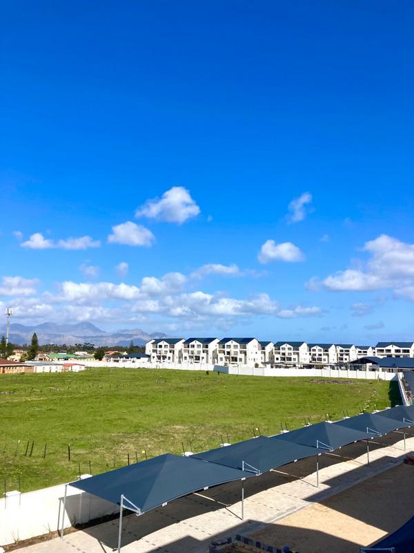 1 Bedroom Property for Sale in Somerset West Western Cape